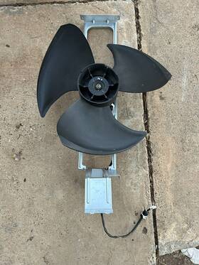 R03039033392 Daikin Dainkin Heat Pump Condenser Fan And Motor