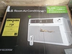 Lg LW1822ERSM 18,000 Btu 230/208V Window Mounted Air Conditioner Cools 1,000 Sf. Fixed Price $400.00.