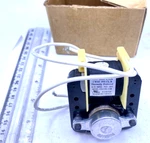 Packard Evaporator Fan Motor 115V, 60HZ, .32A, 65693 New. Fixed Price $40.00.
