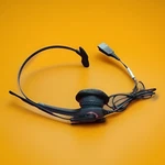 Jabra 2003-820-105 Corded Phone Headset W/mono Noise Canceling. Fixed Price $16.00.