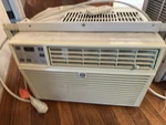 Ge AEM06LVQ1 Air Conditioner 6,050 Btu. Fixed Price $125.00.
